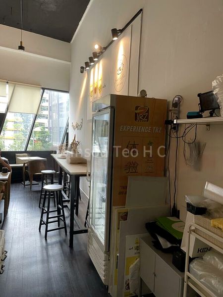 Light Industrial (B1) for Rent: Harper Point - Image 4