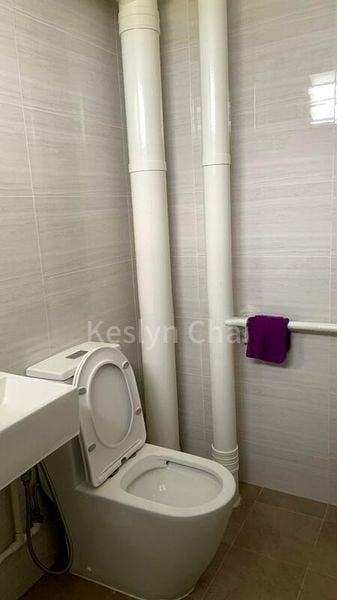 Executive HDB for Rent in  161 Yung Ping Road - Image 7