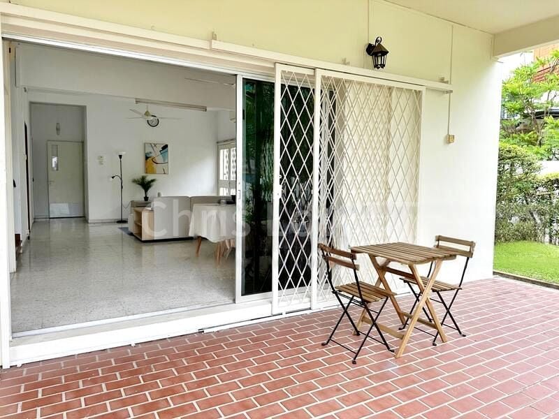 4 Bed Bungalow (Landed) for Sale in  Clementi Park - Image 2