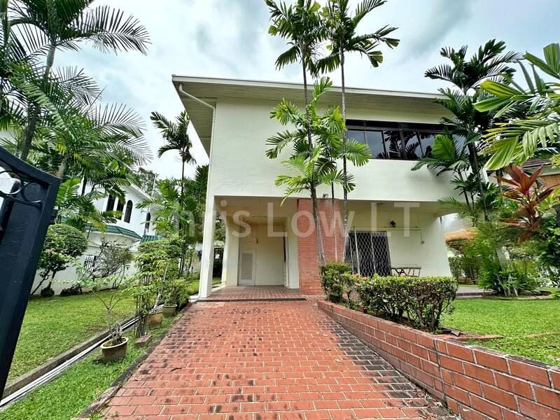 4 Bed Bungalow (Landed) for Sale in  Clementi Park - Image 1