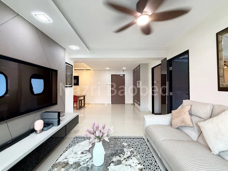 5 Room (5I) HDB for Sale in 114 Pasir Ris Street 11 - Image 6