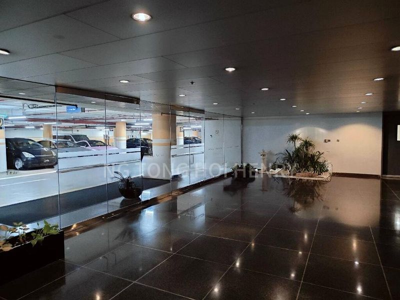 Office for Rent: Gateway East - Image 2