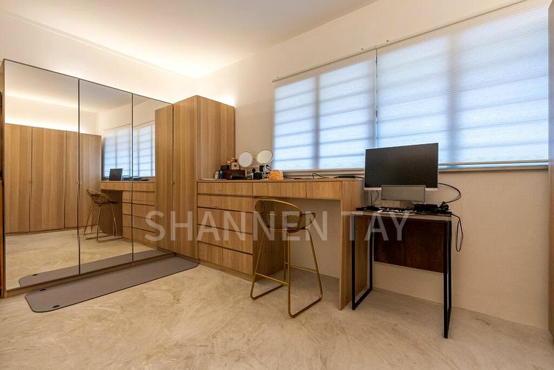 Maisonette HDB for Sale in  110 Clementi Street 13 - Image 16