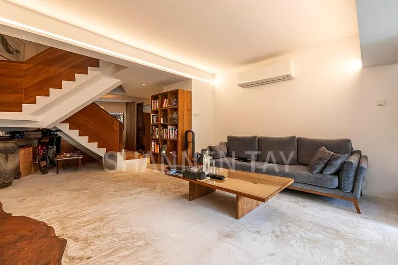 Maisonette HDB for Sale in  110 Clementi Street 13 - Image 6