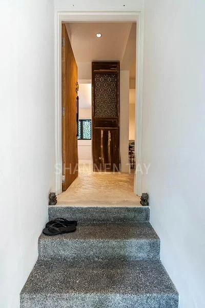 Maisonette HDB for Sale in  110 Clementi Street 13 - Image 1