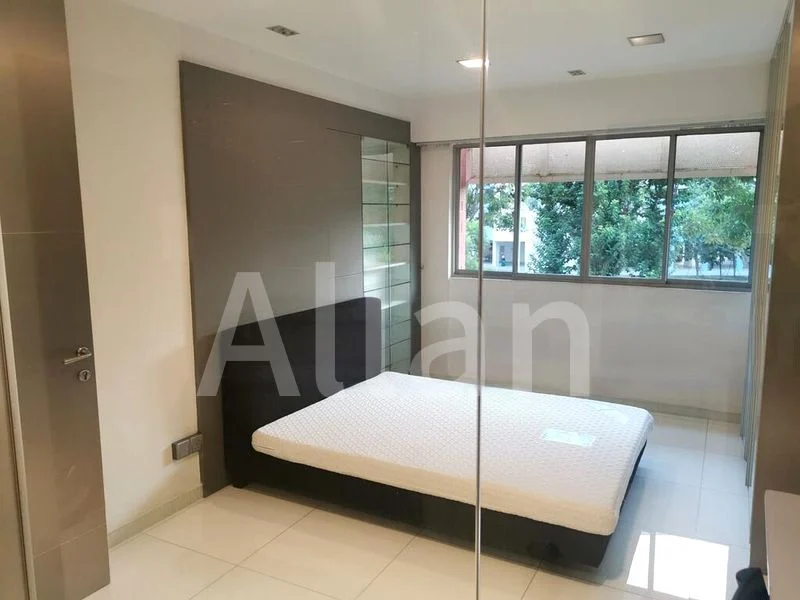 Room (HDB) for Rent in  359 Hougang Avenue 5 - Image 1