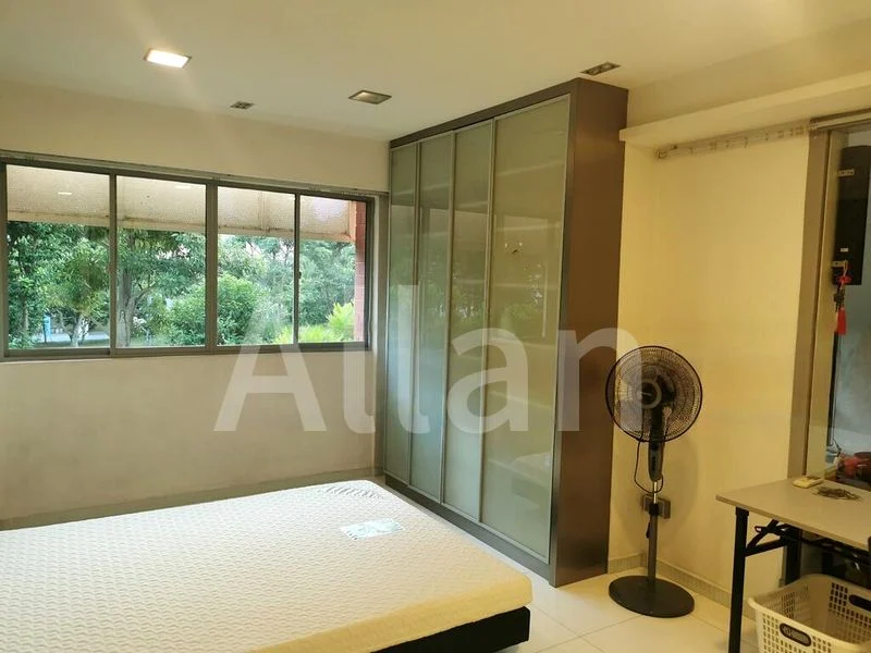 Room (HDB) for Rent in  359 Hougang Avenue 5 - Image 2