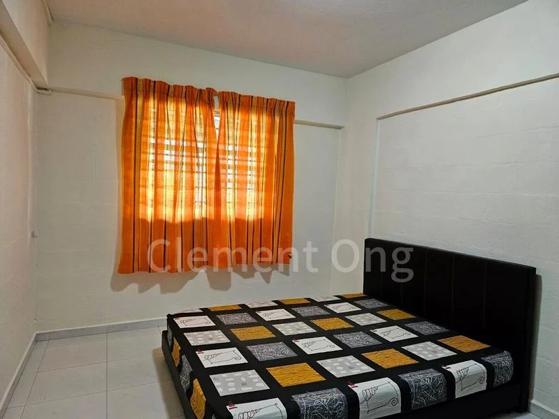 3 Room (3NG) HDB for Sale in 320 Ang Mo Kio Avenue 1 - Image 2
