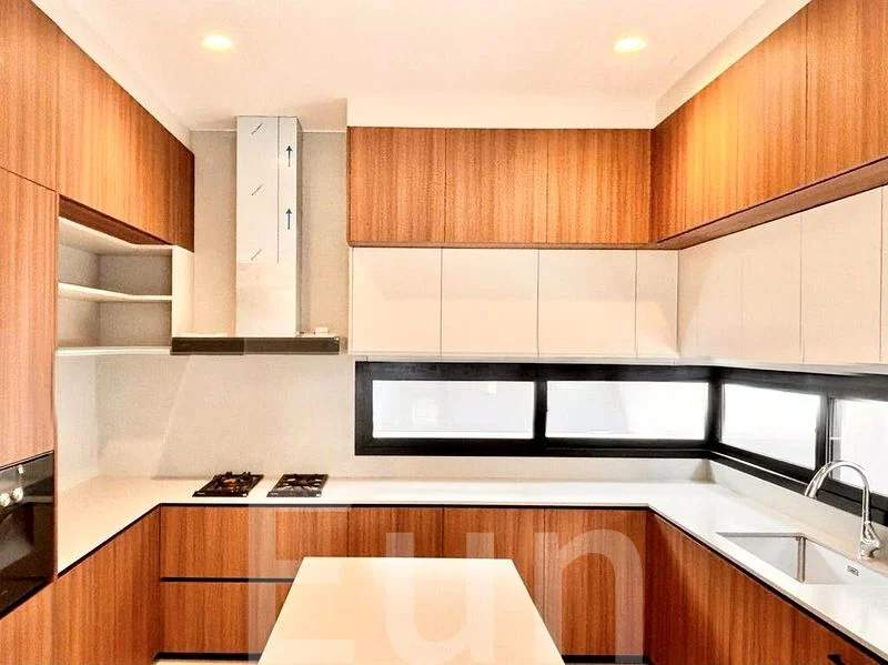 6 Bed Bungalow (Landed) for Sale in  Binjai Crest - Image 5