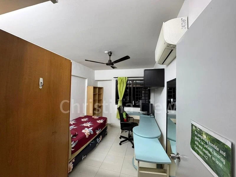 Common Room (HDB) for Rent in  319C Anchorvale Drive - Image 2