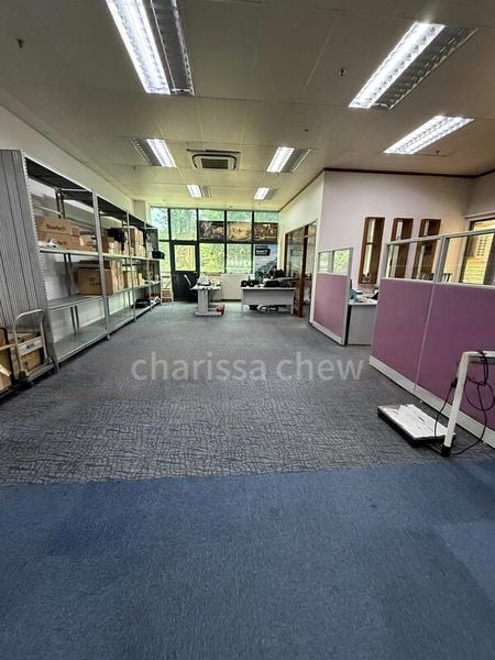 Light Industrial (B1) for Sale: Midview Building - Image 1