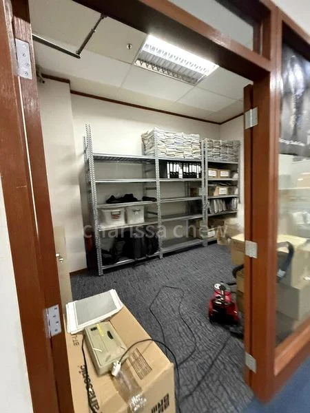 Light Industrial (B1) for Sale: Midview Building - Image 4