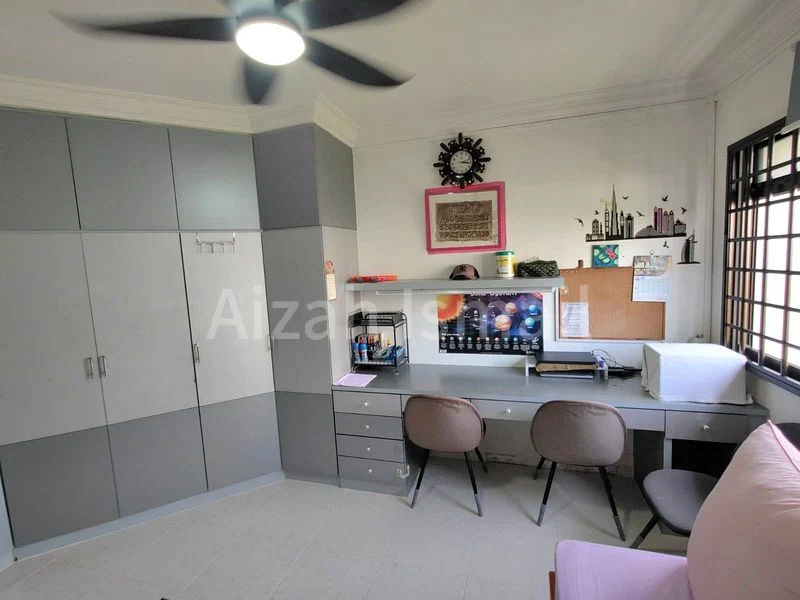 5 Room (5I) HDB for Sale in  899C Woodlands Drive 50 - Image 5
