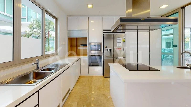 6 Bed Bungalow (Landed) for Rent in  Oxley Road - Image 13