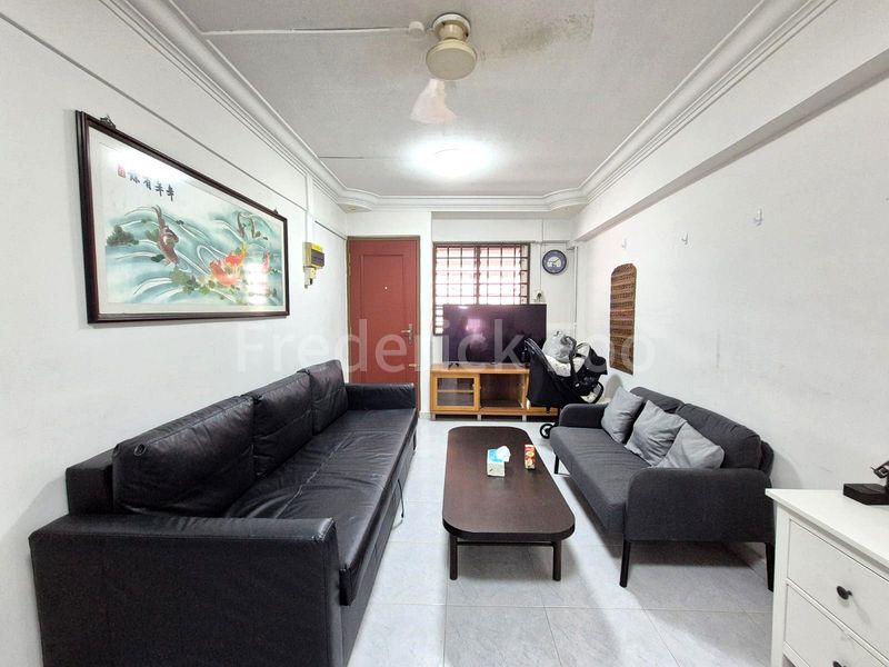 Common Room (HDB) for Rent in  163 Ang Mo Kio Avenue 4 - Image 3