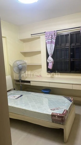 Common Room (HDB) for Rent in  207A Compassvale Lane - Image 1