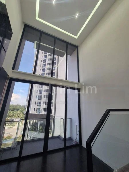 1 Bed Condo for Sale in  Fulcrum - Image 5