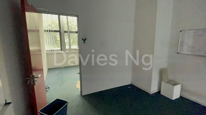 Light Industrial (B1) for Rent: One Tannery - Image 2