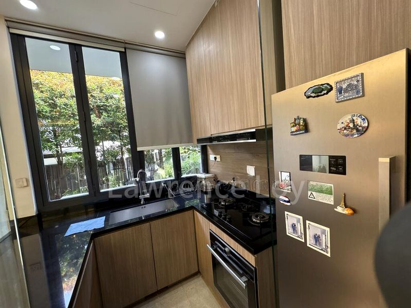 4 Bed Terraced House (Landed) for Rent in  Alana - Image 6