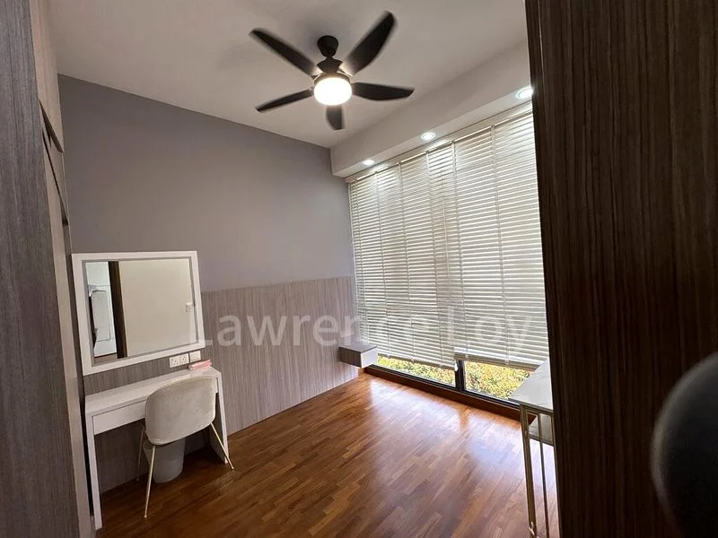 4 Bed Terraced House (Landed) for Rent in  Alana - Image 2