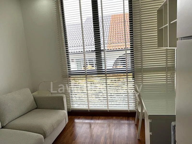 4 Bed Terraced House (Landed) for Rent in  Alana - Image 1