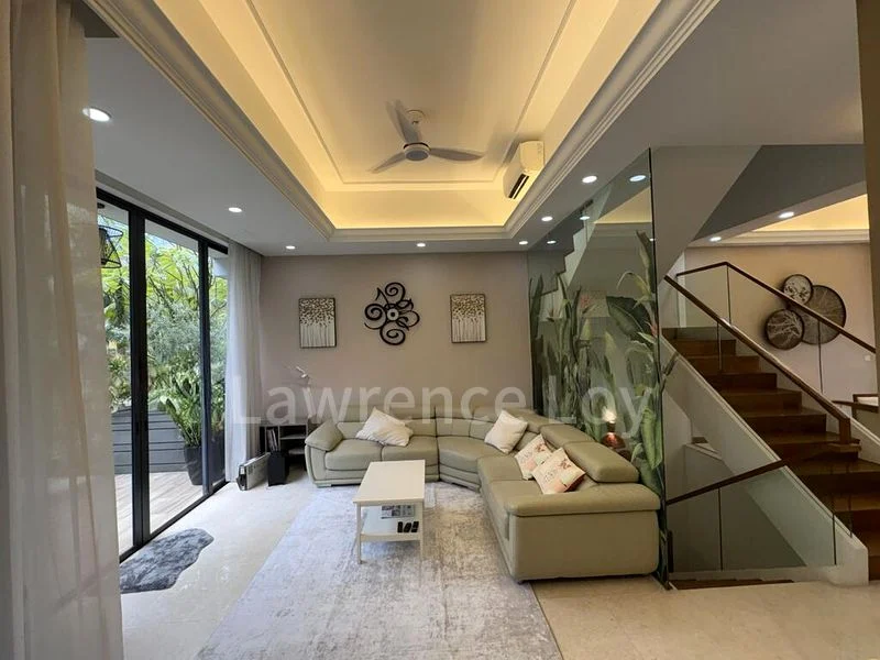 4 Bed Terraced House (Landed) for Rent in  Alana - Image 8