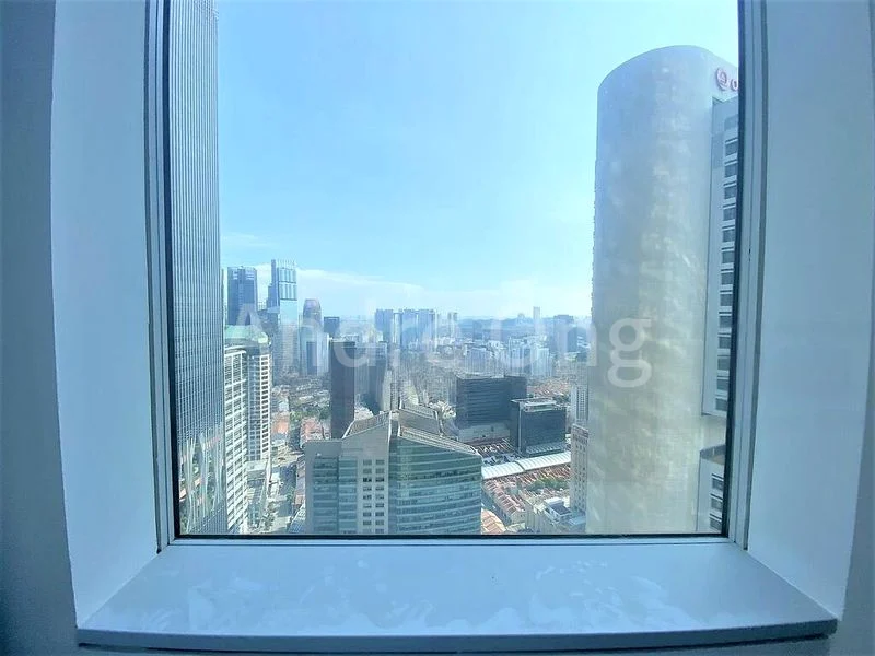 Office for Rent: UOB Plaza - Image 4