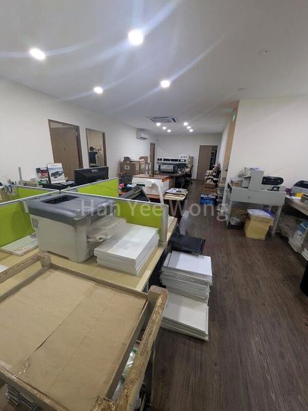 Light Industrial (B1) for Sale: Henderson Industrial Park - Image 4