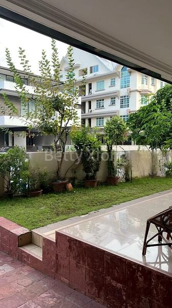 Room (Landed) for Rent in  Lorong M Telok Kurau - Image 1