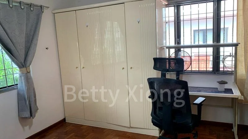 Room (Landed) for Rent in  Lorong M Telok Kurau - Image 5