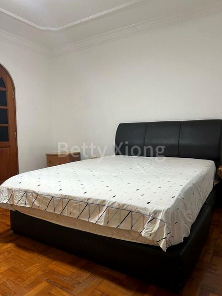 Room (Landed) for Rent in  Lorong M Telok Kurau - Image 4
