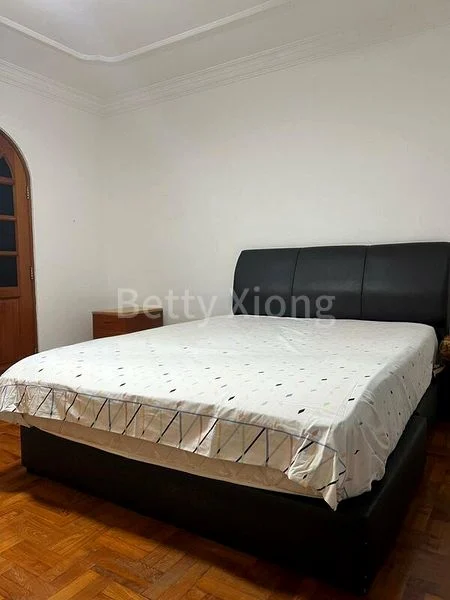 Room (Landed) for Rent in  Lorong M Telok Kurau - Image 5