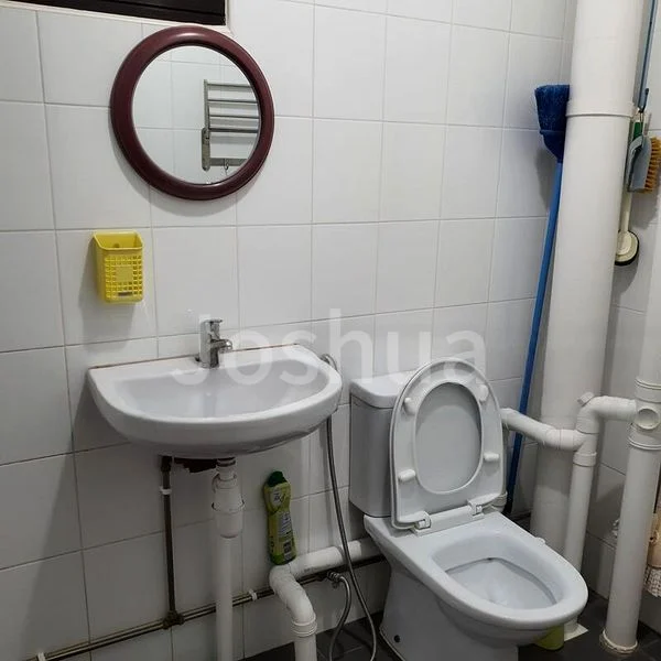 Common Room (HDB) for Rent in  112 Bedok Reservoir Road - Image 4