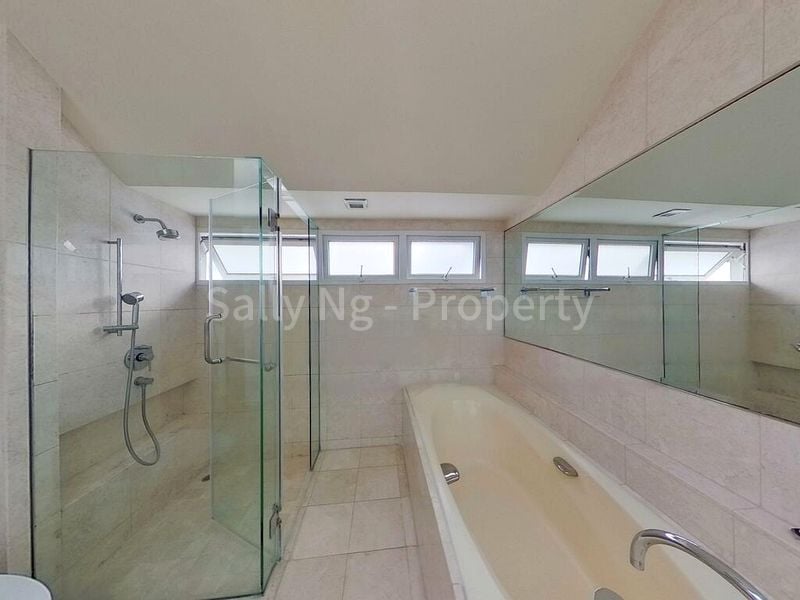 4 Bed Terraced House (Landed) for Rent in  Oasis @ Mulberry - Image 4