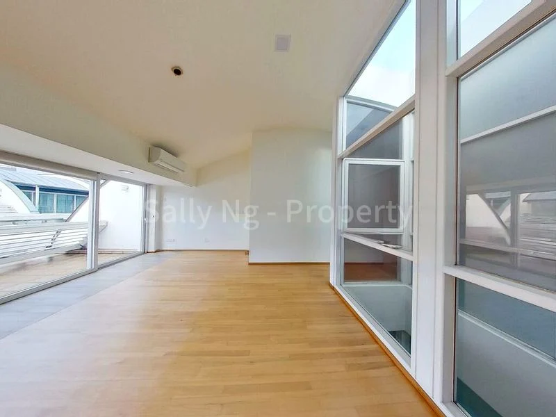 4 Bed Terraced House (Landed) for Rent in  Oasis @ Mulberry - Image 3