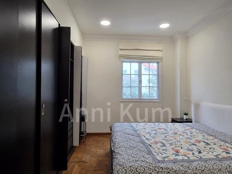 5 Bed Semi-Detached House (Landed) for Rent in  Eastwood Road - Image 9