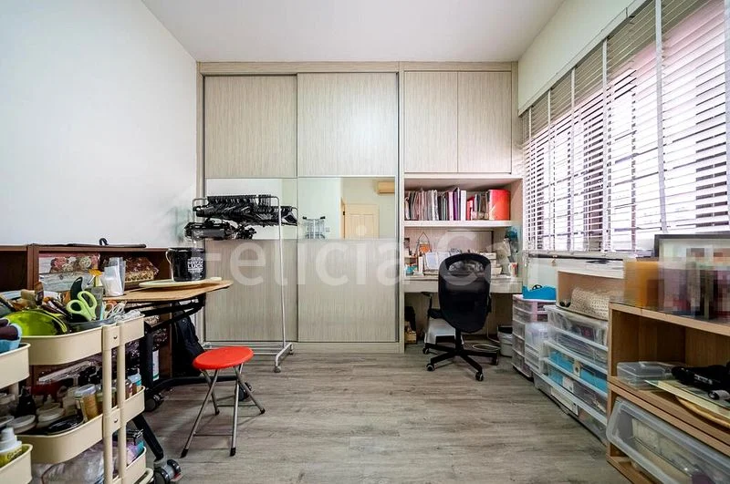 4 Bed Corner Terrace (Landed) for Sale in  Excelsior Gardens - Image 3