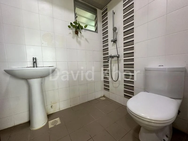 4 Room (4A) HDB for Sale in  504A Yishun Street 51 - Image 7