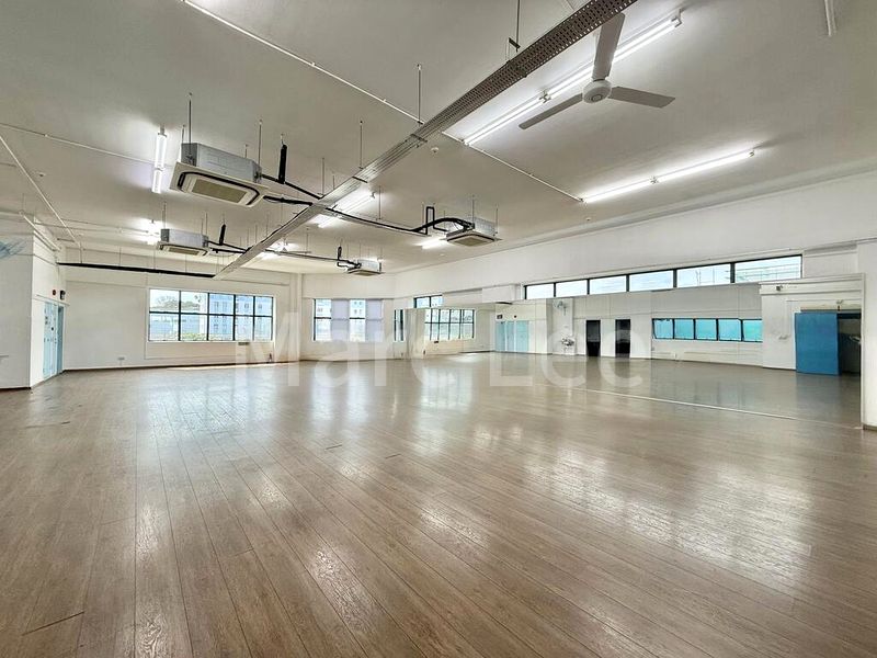 Factory / Workshop (B2) for Sale: 40-Foot Loading | Impressive Building | B2 Zoning near Kaki Bukit MRT - Image 5