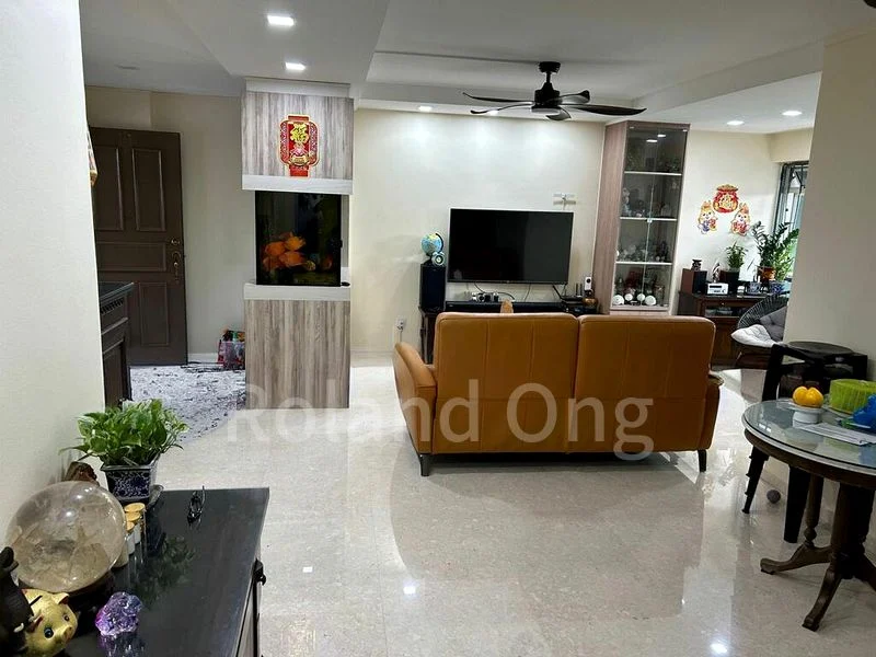 Common Room (HDB) for Rent in  176A Edgefield Plains - Image 5
