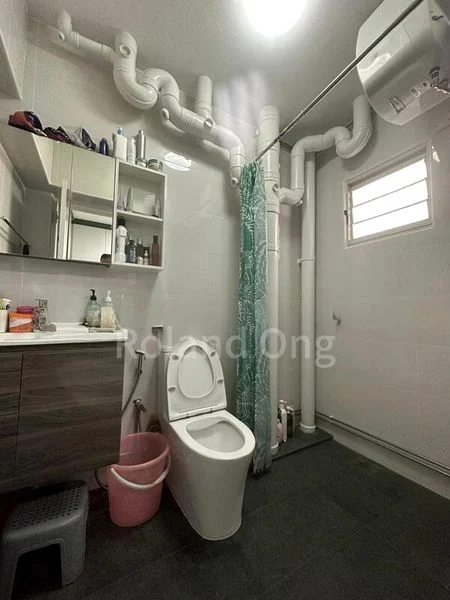 Common Room (HDB) for Rent in  176A Edgefield Plains - Image 4