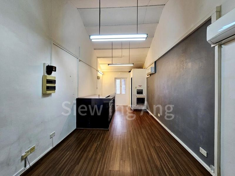 Shop / Shophouse for Rent: madras - Image 6