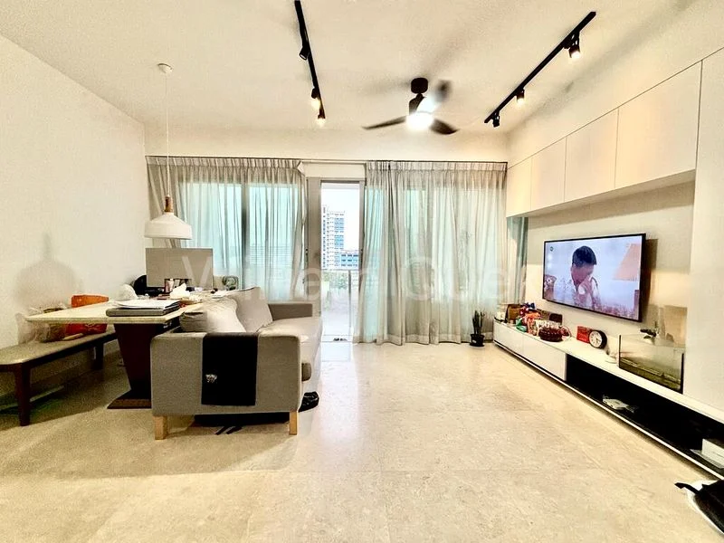 2 Bed Condo for Sale in Eight Riversuites - Image 1