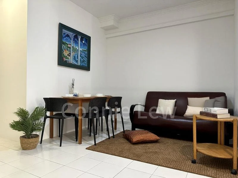 Master Room (Landed) for Rent in  New Soo Chow Gardens - Image 2