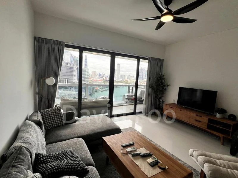 3 Bed Condo for Rent in  Marina Bay Residences - Image 4