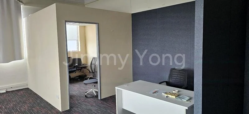 Light Industrial (B1) for Rent: One Pemimpin - Image 4