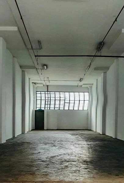 Light Industrial (B1) for Rent: Shun Li Industrial Complex - Image 4