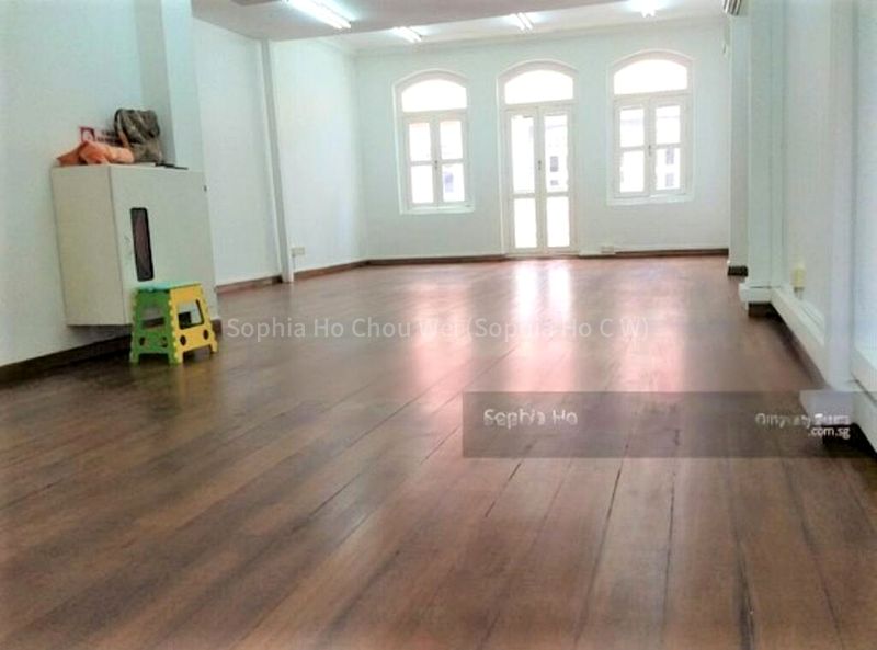 Office for Rent: Shophouse, Tanjong Pagar MRT. Bright, with a meeting room. Ready to use! - Image 8
