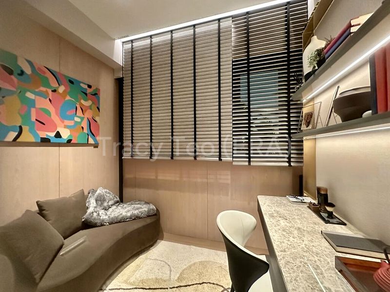 4 Bed Condo for Sale in  Meyer Road - Image 9