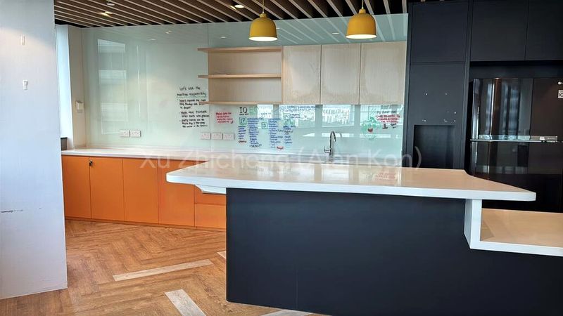 Office for Rent: Republic Plaza - Image 3